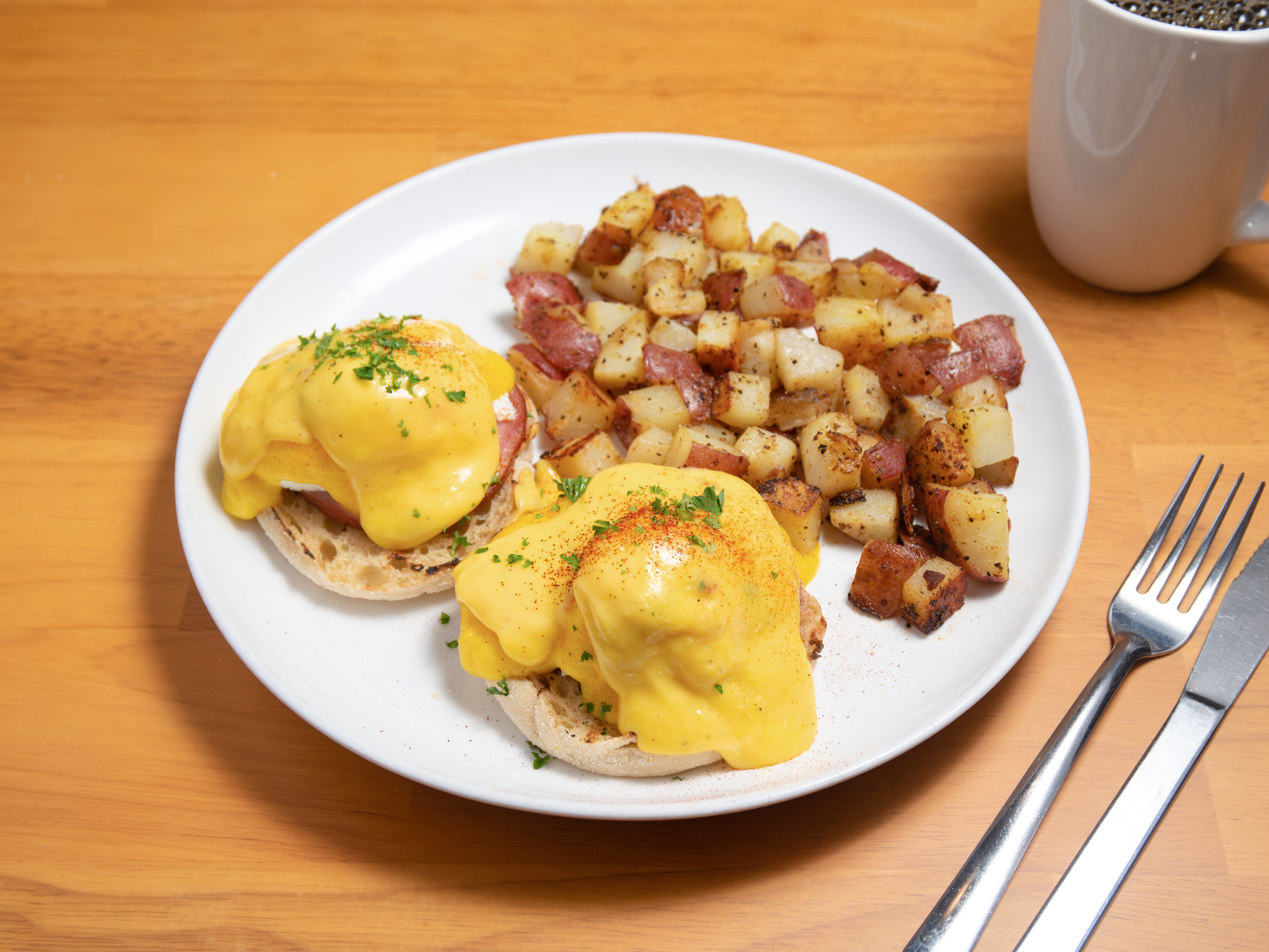 Order Eggs Benedict food online from Moonlight Cafe store, San Francisco on bringmethat.com