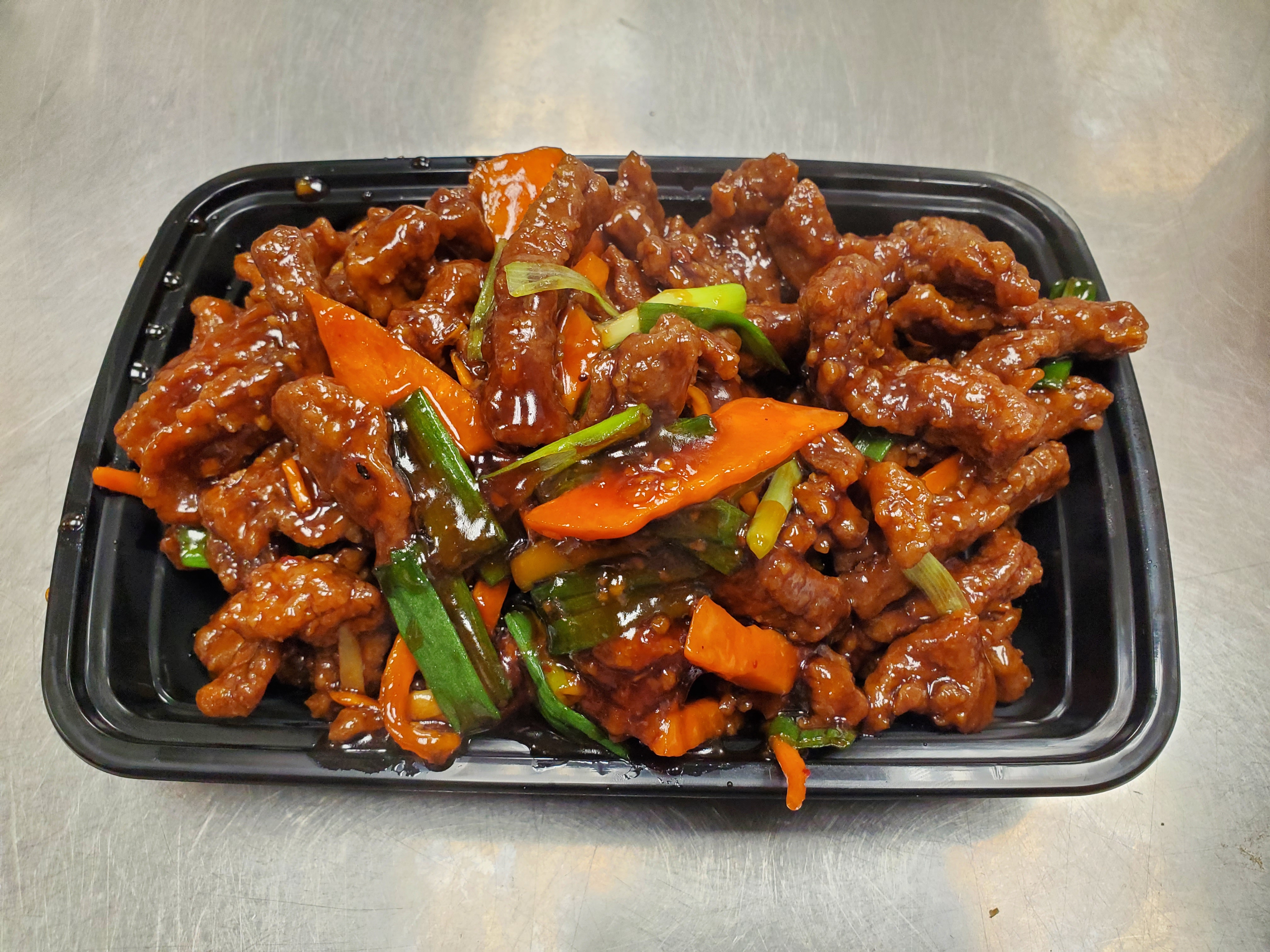 Order S10a. Hot Crispy Beef food online from Great Wall Chinese Restaurant store, Frederick on bringmethat.com