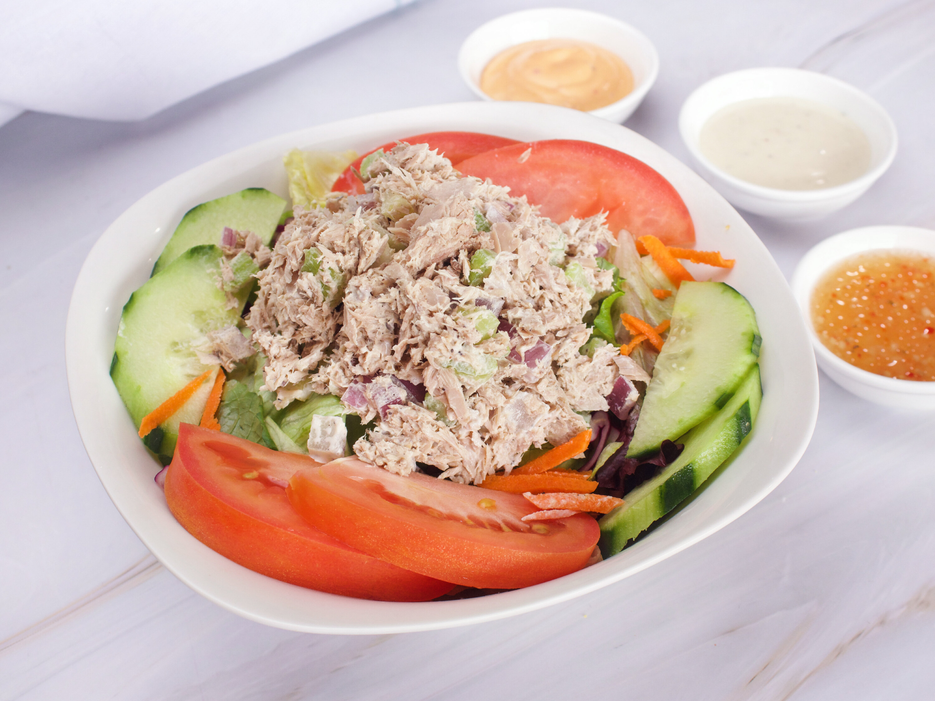 Order Tuna Salad Platter food online from Bagel Street Cafe store, Walnut Creek on bringmethat.com