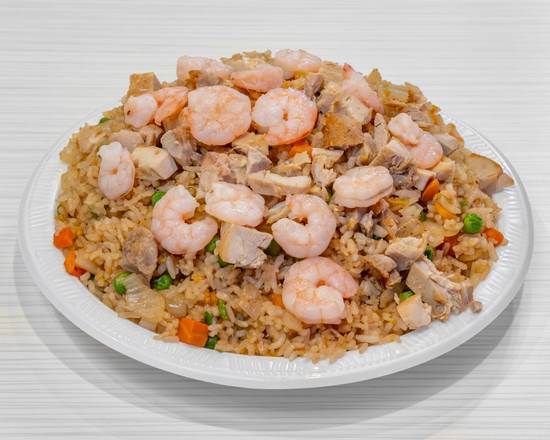 Order House Fried Rice food online from I Love Wings store, Lilburn on bringmethat.com