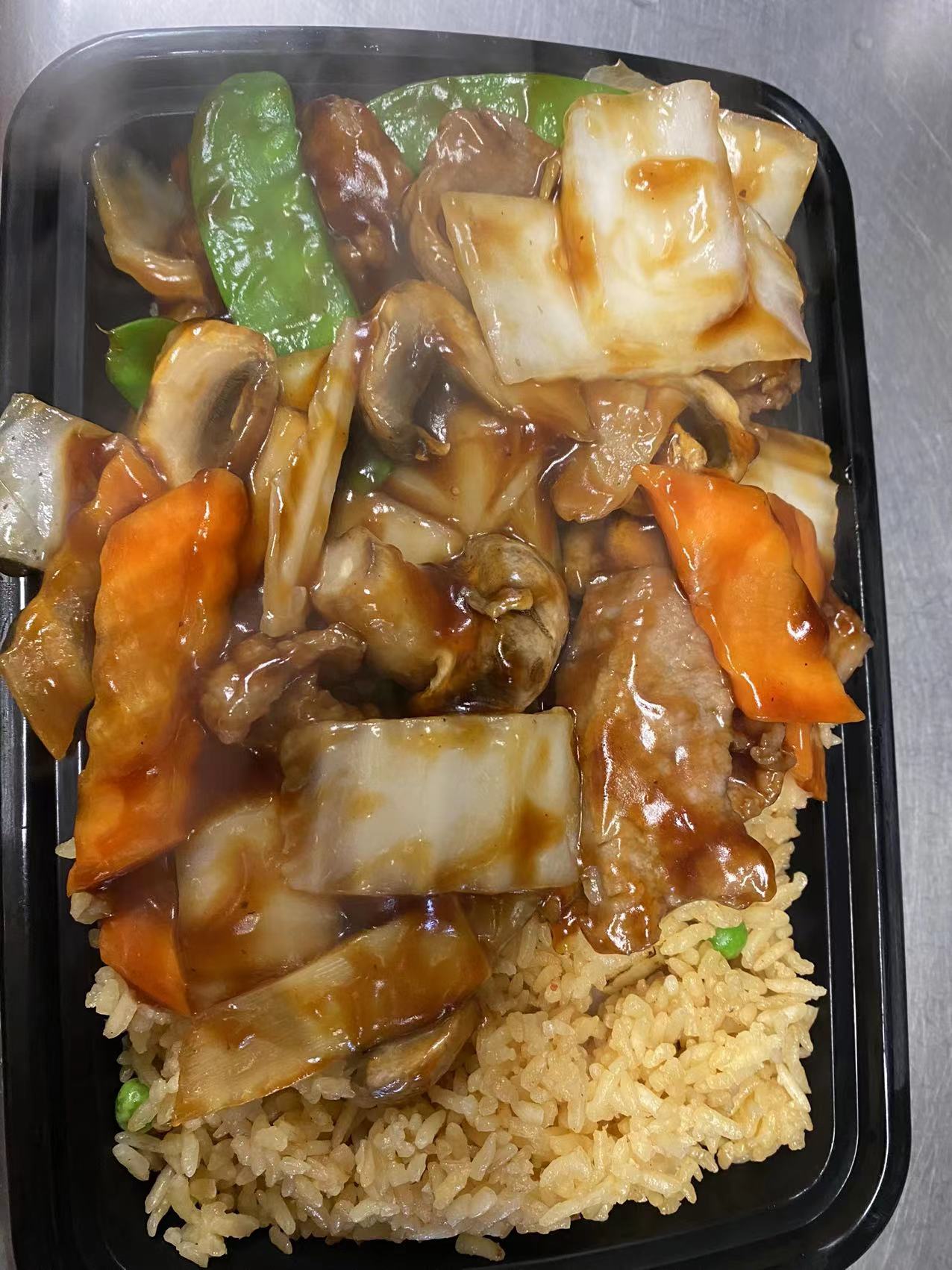 Order  C18. Beef with Chinese Vegetable Combo Platter food online from China King store, King Of Prussia on bringmethat.com