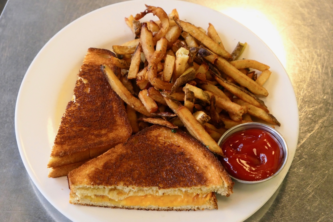 Order Lil' Grilled Cheese food online from Skillet Diner store, Seattle on bringmethat.com