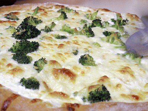 Order White Pizza food online from Pizza boy store, Glendale on bringmethat.com