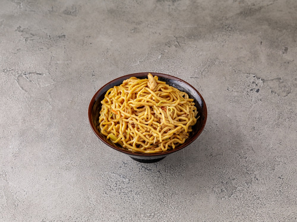 Order 52. Chicken Lo Mein food online from New China Sea store, Rockville Centre on bringmethat.com
