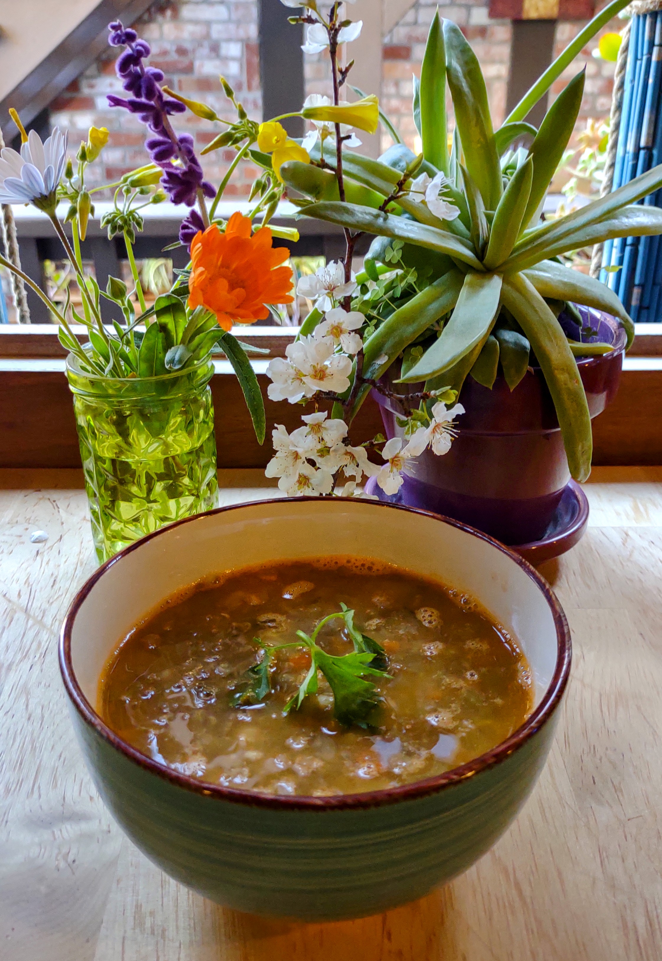 Order Lentil & Farro Soup food online from Lasagna Today store, San Anselmo on bringmethat.com