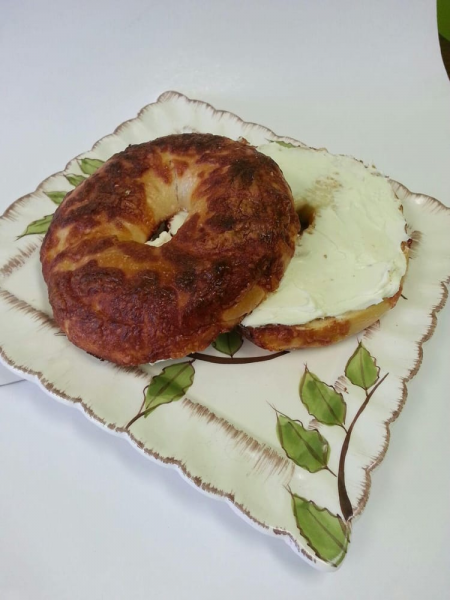 Order Bagel with Cream Cheese food online from Treats Juices & Smoothies store, Concord on bringmethat.com