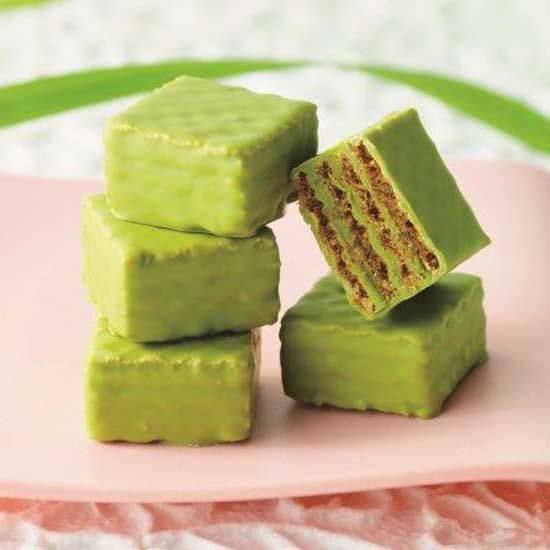 Order Chocolate Wafers "Matcha" food online from Royce' Chocolate store, Las Vegas on bringmethat.com