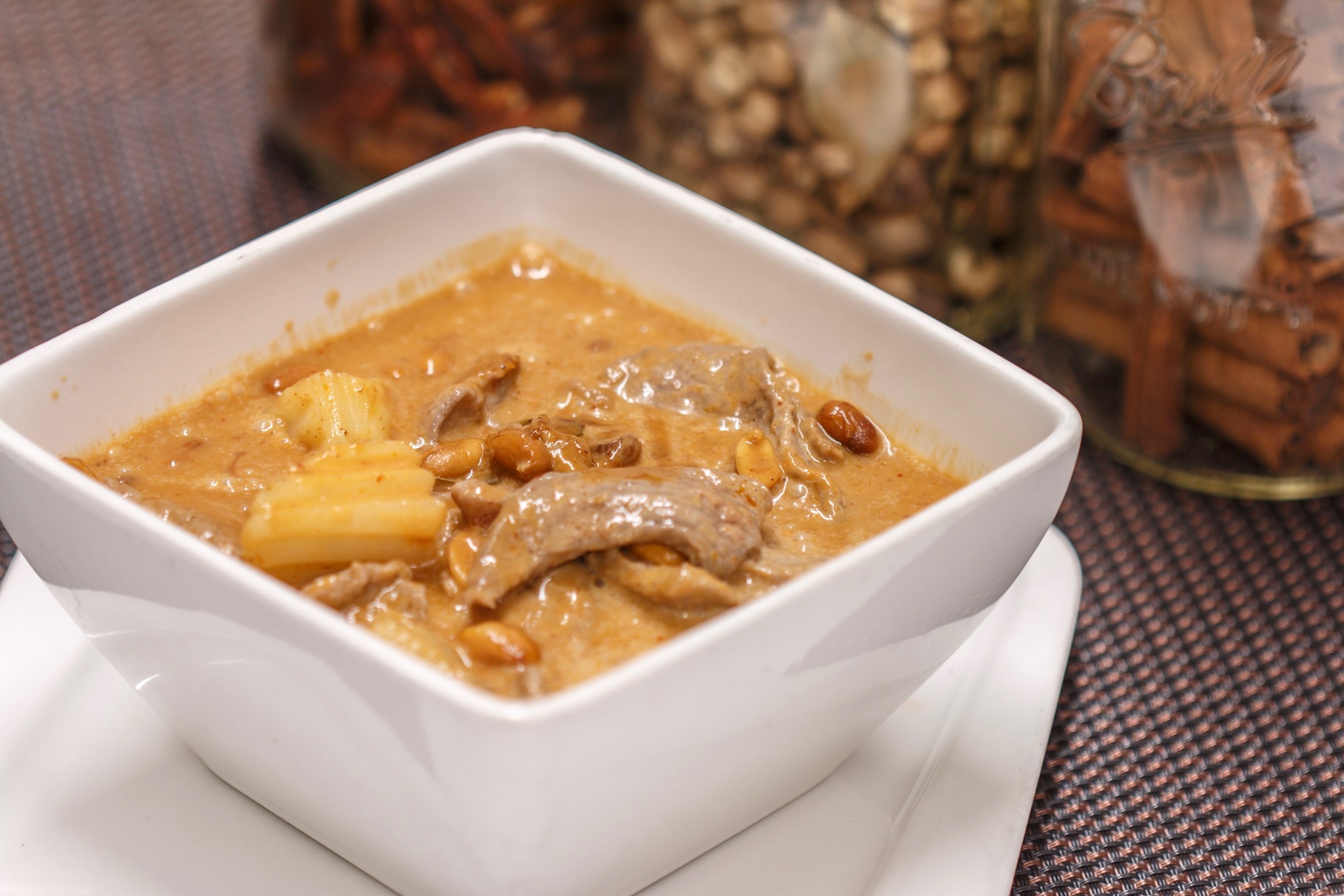 Order Massaman Curry with Rice food online from Up 2u Thai Eatery store, Alameda on bringmethat.com