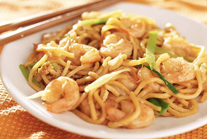 Order 43. Shrimp Lo Mein food online from New East Chinese store, Hackensack on bringmethat.com