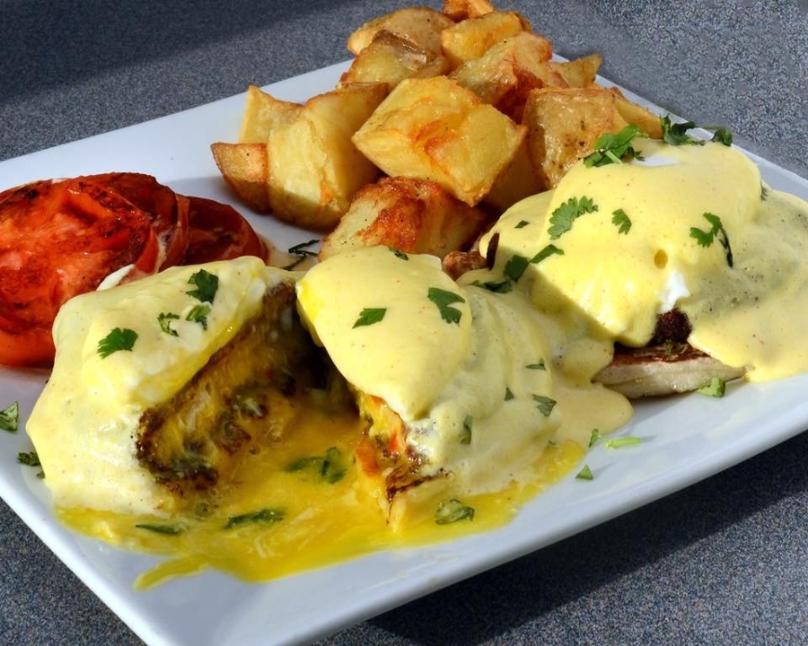 Order CRAB CAKE BENEDICT food online from Meeting Street Cafe store, Providence on bringmethat.com