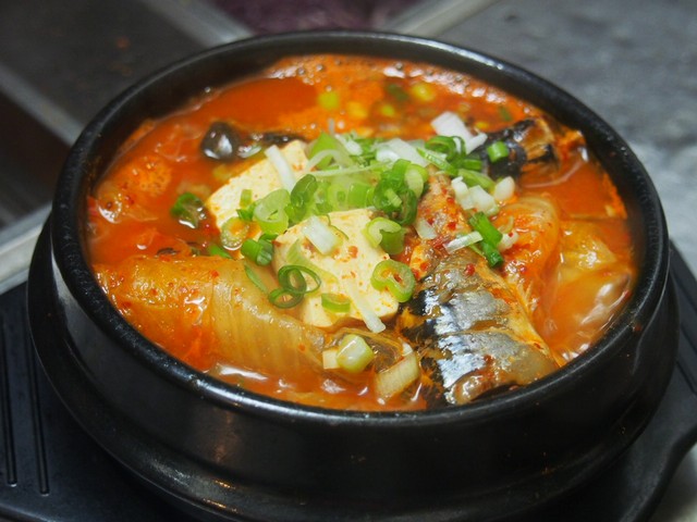 Order G-21. Ripe Kimchi Stew (묵은지/김치찌개_ 酸泡菜汤) food online from Restaurant Namsan store, Los Angeles on bringmethat.com