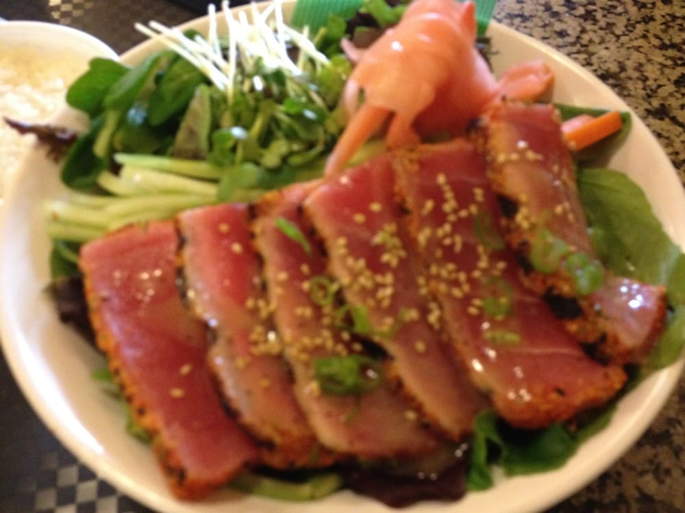 Order Tuna Sashimi Salad food online from Nikko store, Tarrytown on bringmethat.com