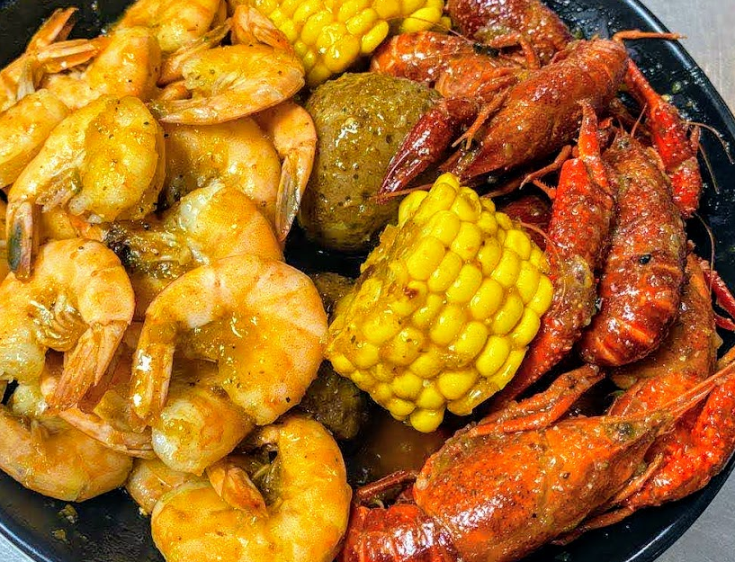 Order Sc7. Seafood Combo food online from Captain King Seafood City store, Memphis on bringmethat.com