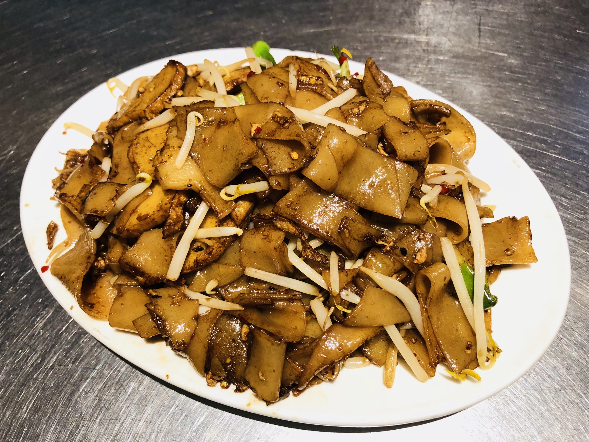 Order U1. Penang Choy Kway Teow food online from Wk Restaurant store, New York on bringmethat.com