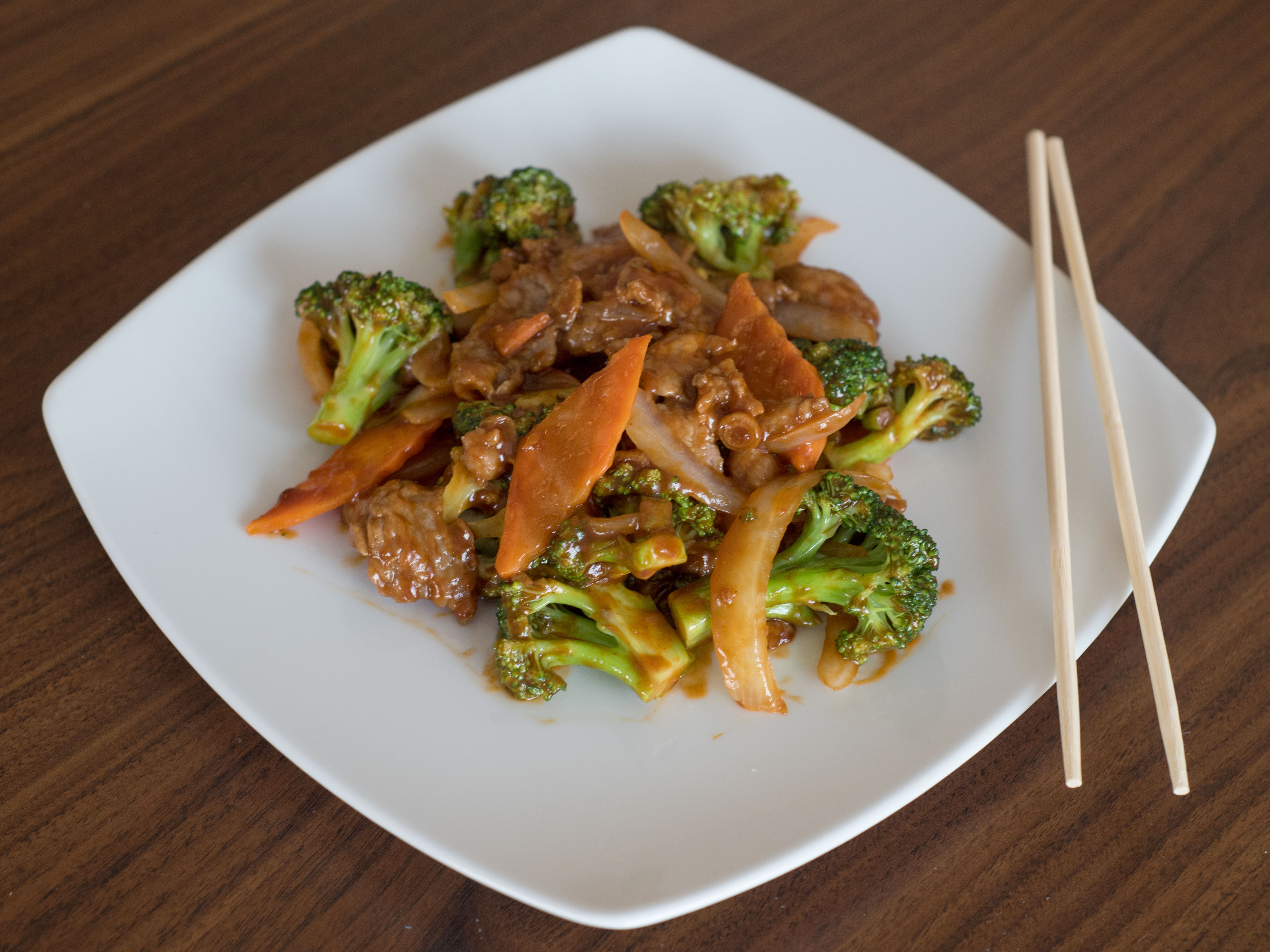 Order 48. Beef with Broccoli food online from Oriental Wok - Dundalk store, Dundalk on bringmethat.com