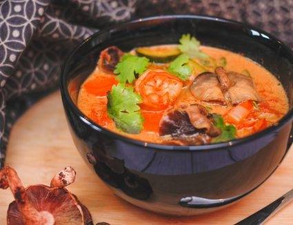 Order Tom Yum (Chicken) food online from Saap Lao Thai Cuisine store, New Castle on bringmethat.com