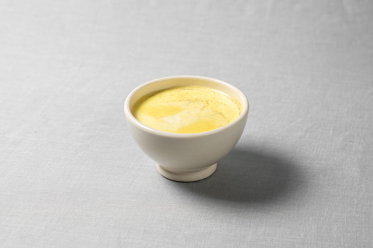 Order Turmeric Latte food online from Le Pain Quotidien store, Beverly Hills on bringmethat.com