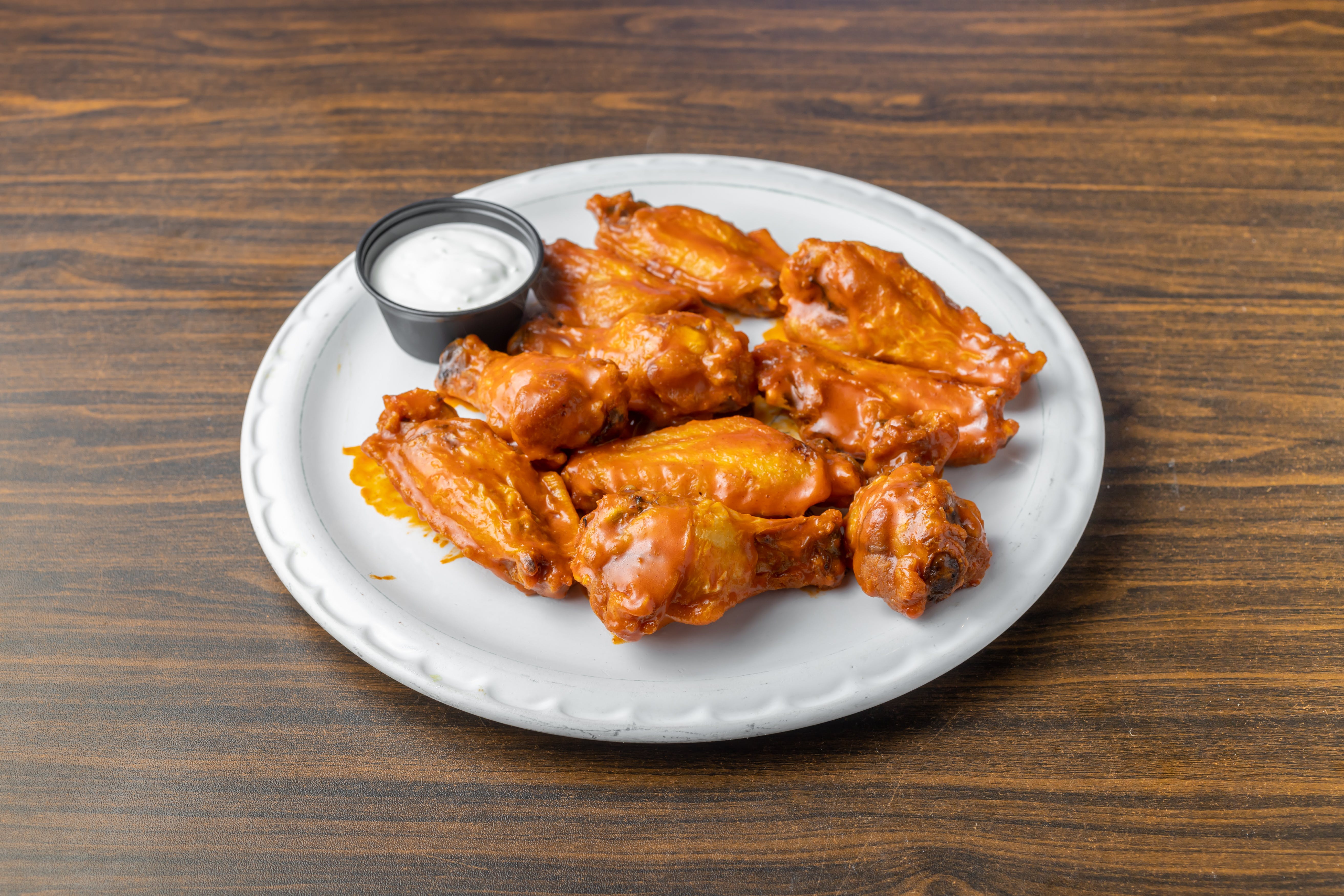Order Jumbo Chicken Wings - 10 Pieces food online from Vincenzos Pizzeria store, East Meadow on bringmethat.com