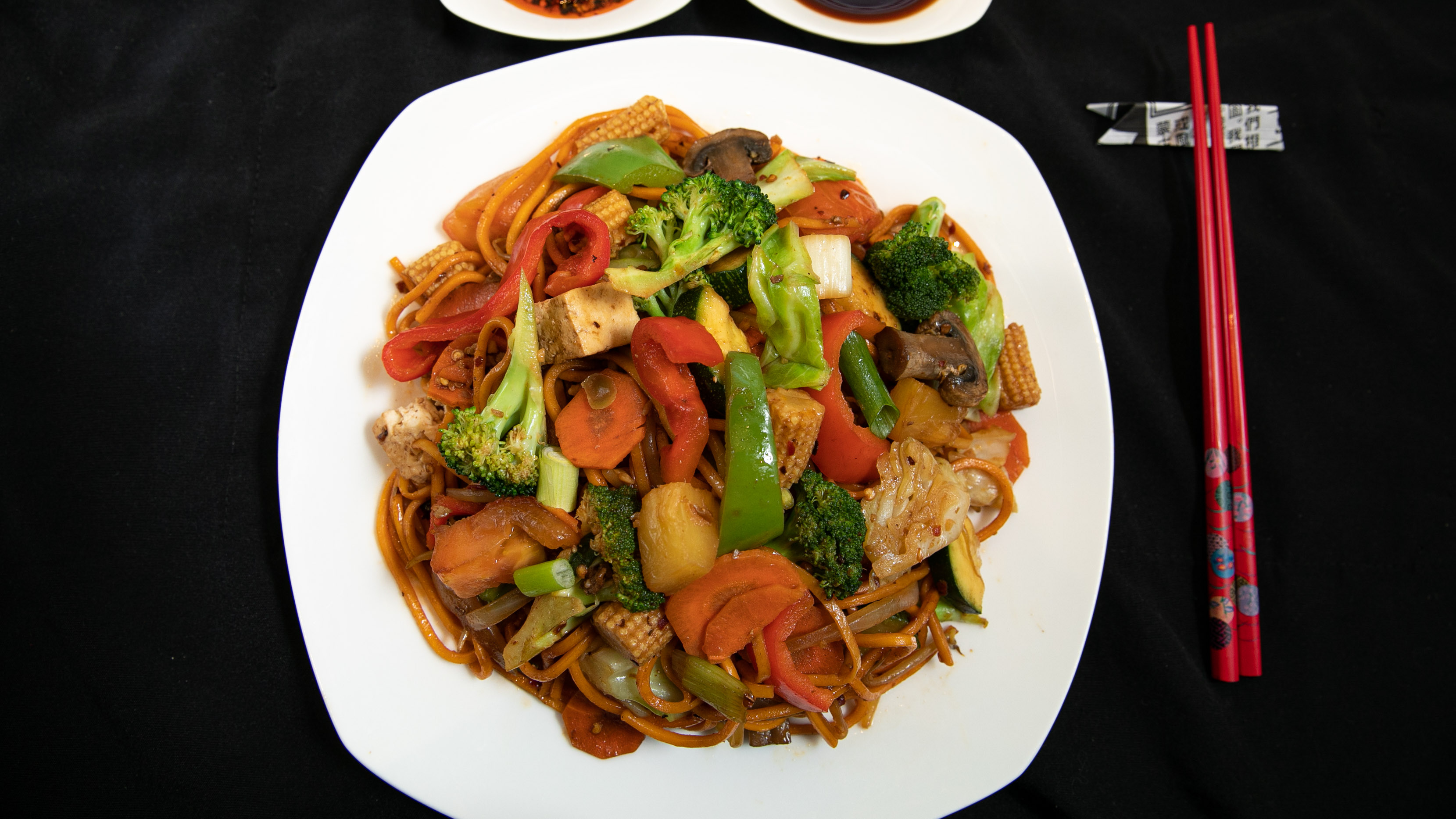 Order Vegetarian Entree - Build Your Own Bowl food online from Gk Grill store, National City on bringmethat.com