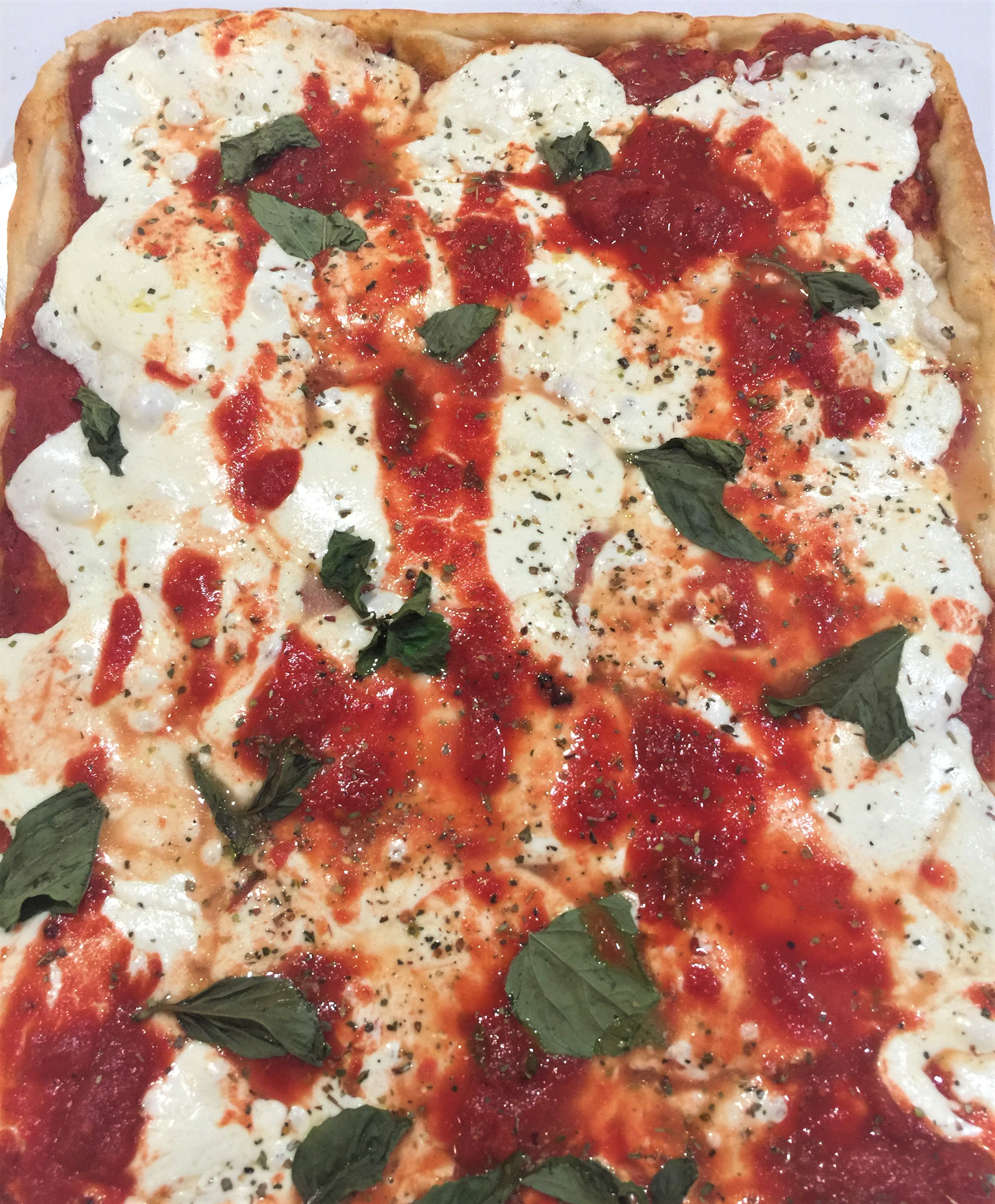 Order Gramma Pie with Fresh Mozzarella Cheese food online from Vincent Pizzeria store, Albertson on bringmethat.com