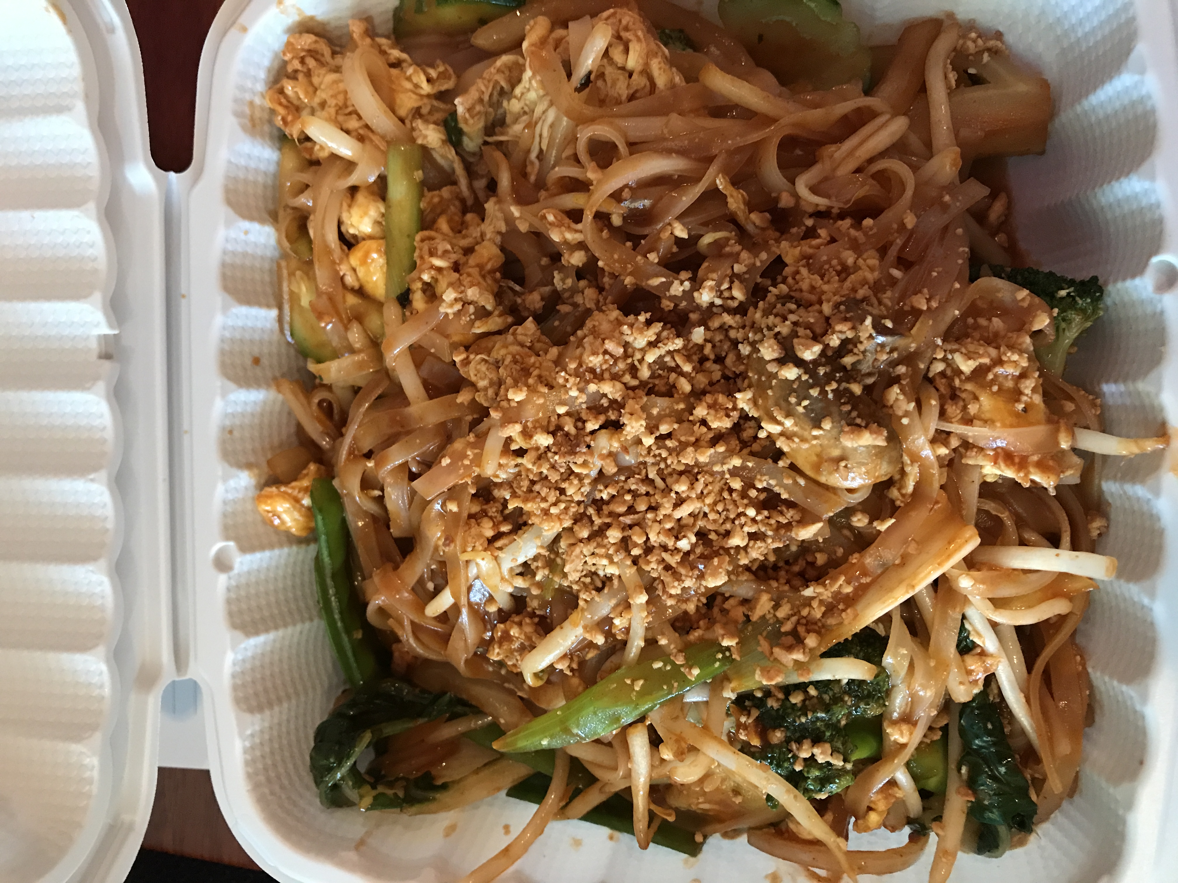 Order 120. Pad Thai food online from Mei-Don Chinese Cuisine store, Santa Rosa on bringmethat.com