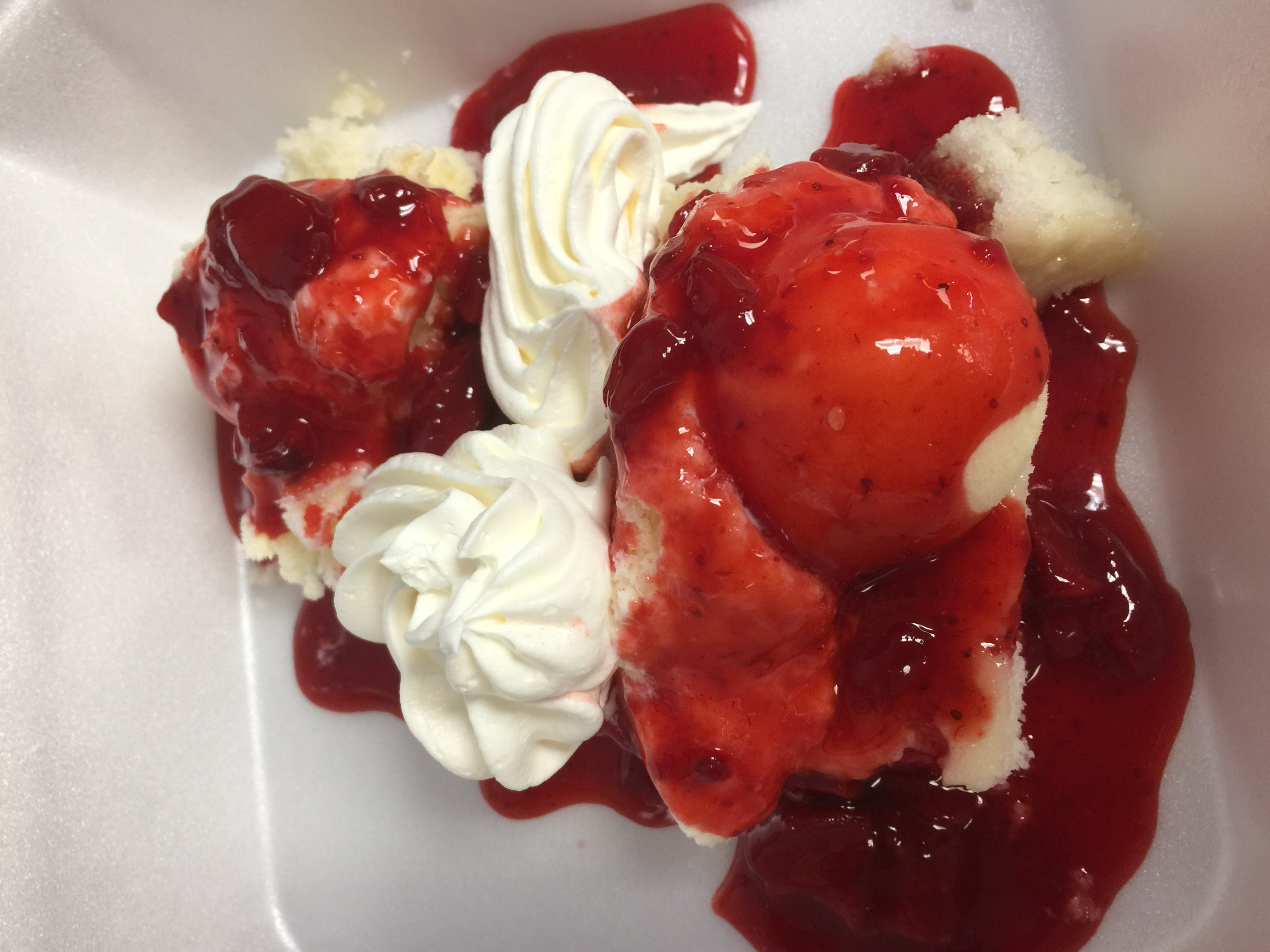 Order Strawberry Shortcake food online from Homestyle Grille store, Bartonville on bringmethat.com