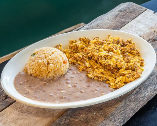 Order Chorizo and Egg food online from El Paisa Cocina Mexicana store, Dallas on bringmethat.com