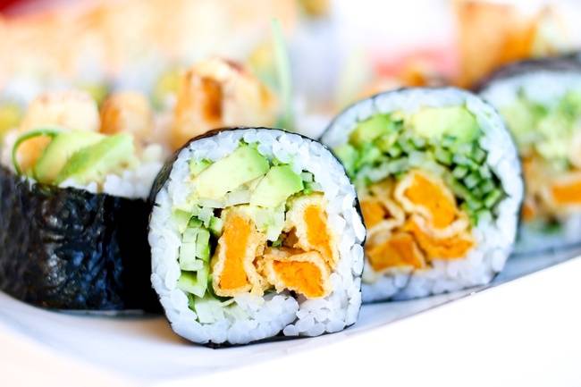 Order Vegetarian Maki (8pc) food online from B Cafe store, Quincy on bringmethat.com