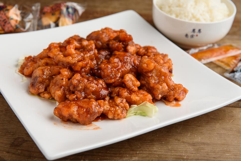 Order P16. General Tso's Chicken food online from Jade Buddha Restaurant store, Jefferson on bringmethat.com