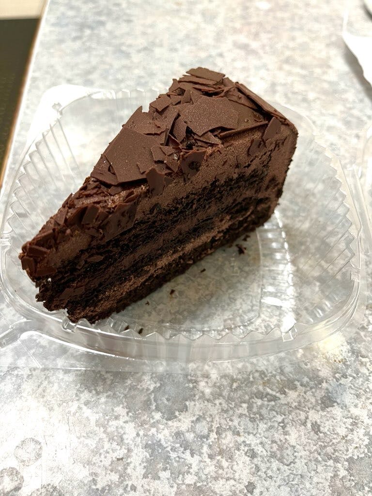 Order Chocolate Cake - Dessert food online from Johnny Pizza store, Brooklyn on bringmethat.com