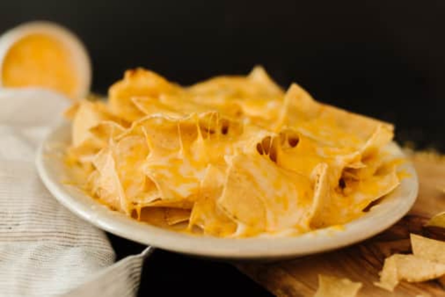 Order Nachos food online from Su Casa Mexican Restaurant store, Midvale on bringmethat.com
