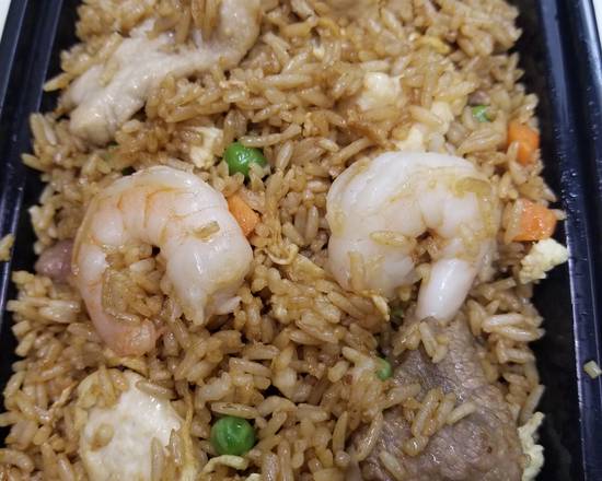 Order  Fried Rice food online from Chef House store, Dallas on bringmethat.com