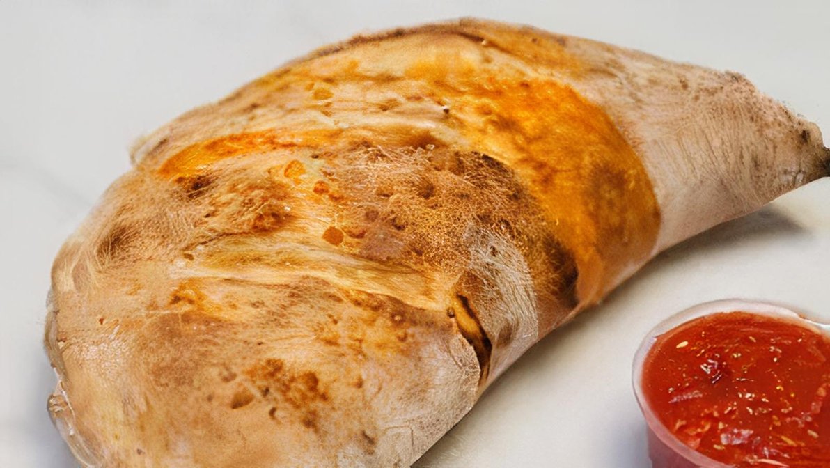 Order Calzone food online from Via Mia Pizza store, San Jose on bringmethat.com