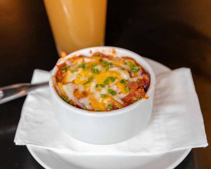 Order Angus Beef Chili food online from Boston Burger Company store, Salem on bringmethat.com