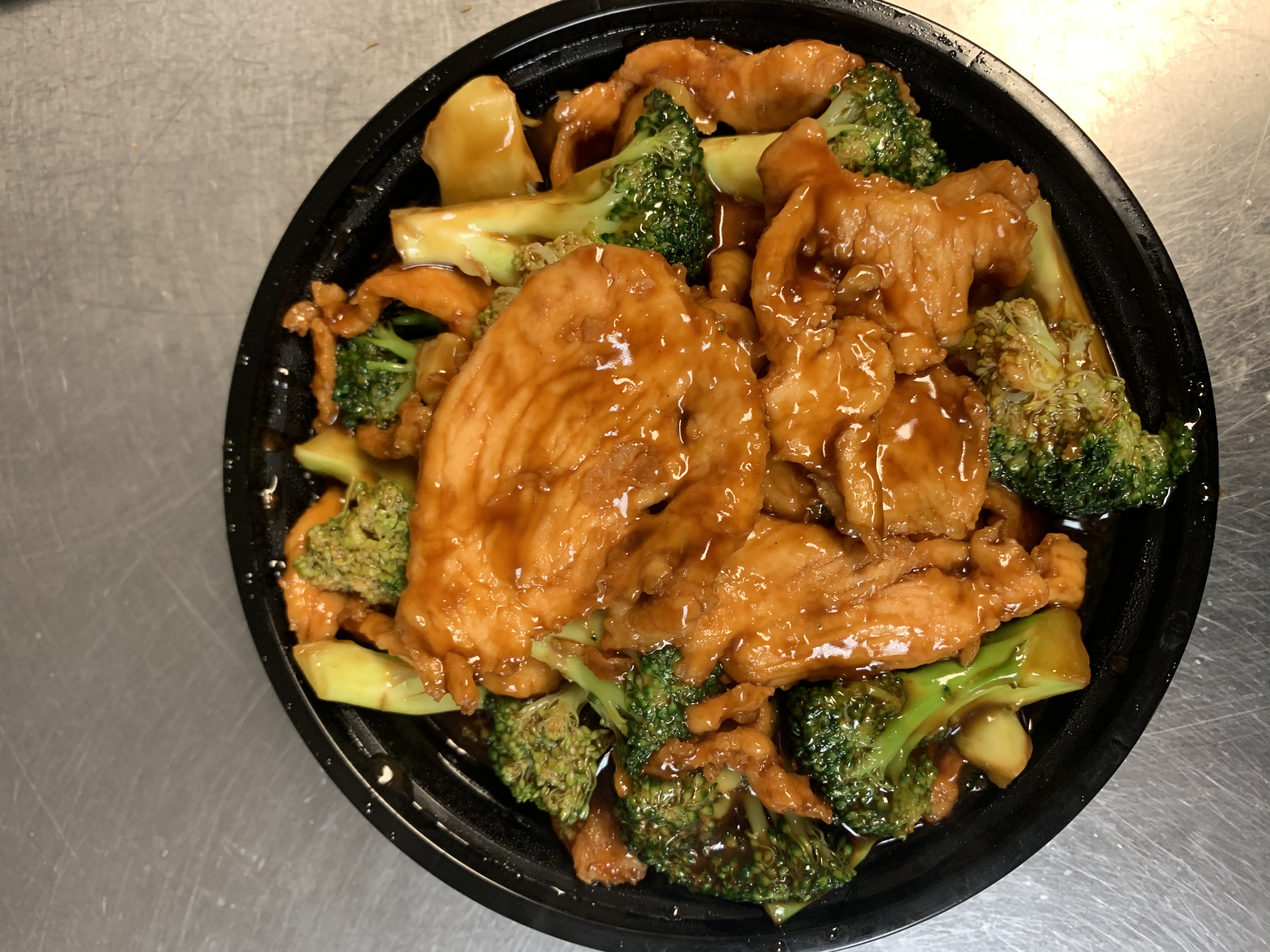 Order Chicken with Broccoli food online from China Wok of Maheim store, Manheim on bringmethat.com