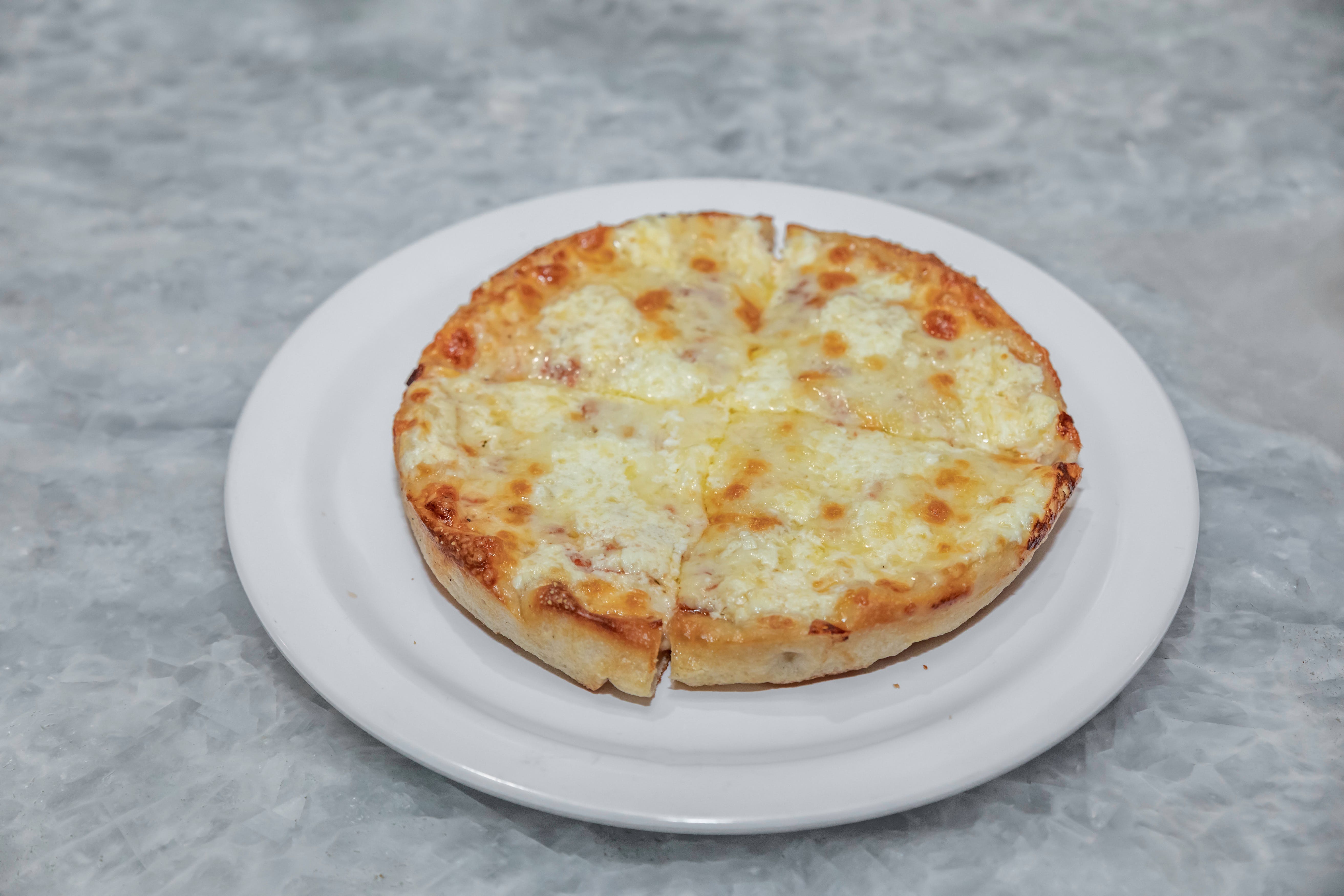 Order Mozzarella Pizza - Personal 7" food online from Crossroads Pizza store, Bridgeport on bringmethat.com