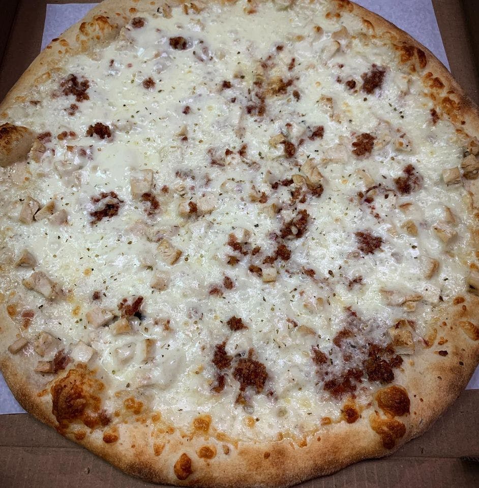 Order Bacon Chicken Ranch Pizza - Medium 14" food online from Mystic Restaurant store, North Wales on bringmethat.com