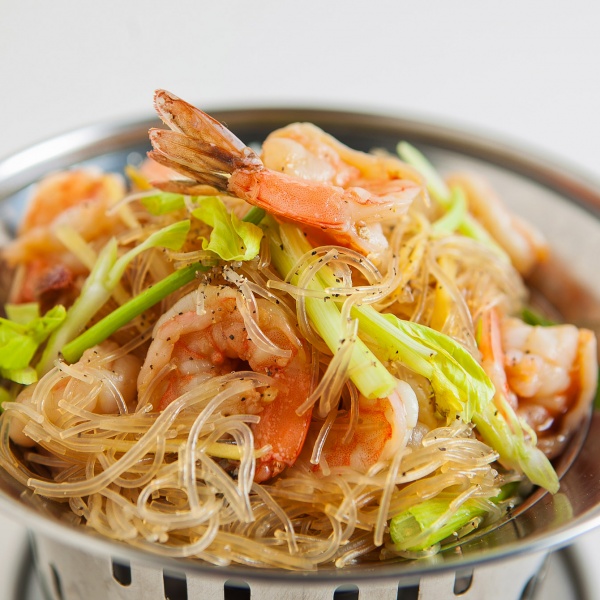 Order Shrimp Glass Noodle Hot Pot food online from Siam chan thai cuisine store, Los Angeles on bringmethat.com