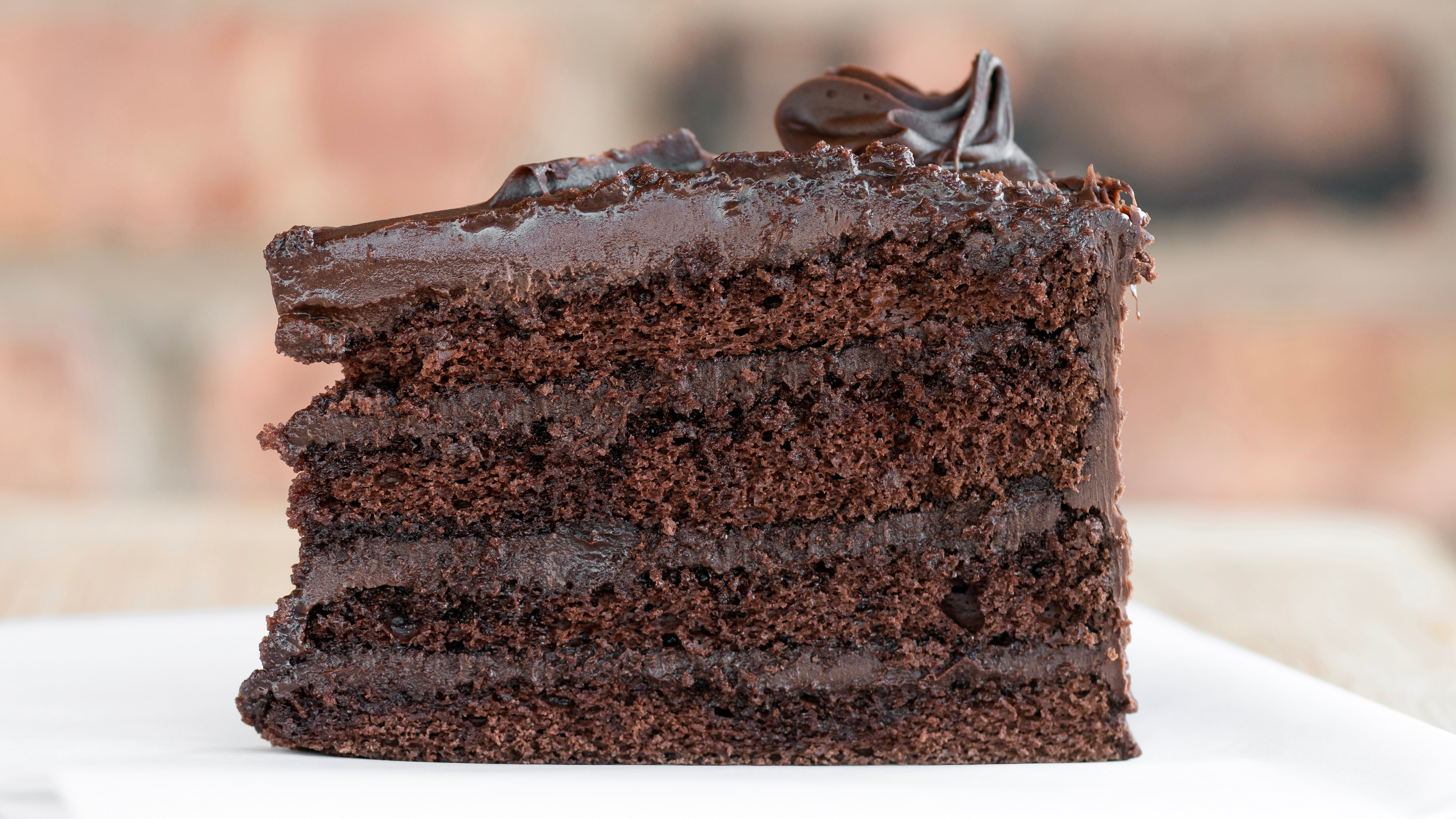 Order Chocolate Cake food online from Hubs Chicken Gyros Ribs store, Chicago on bringmethat.com
