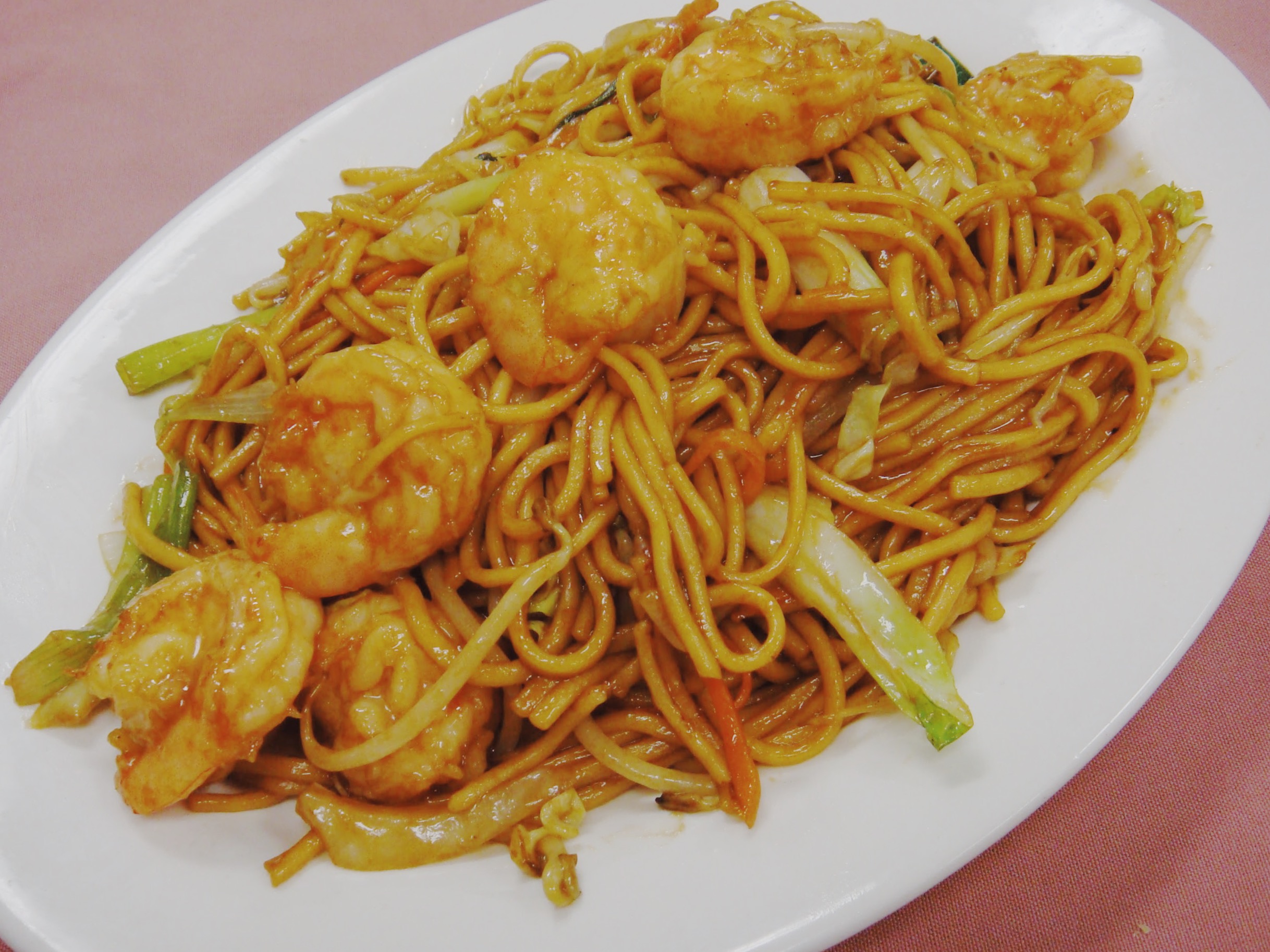Order House Chow Mein food online from New China Cuisine store, North Las Vegas on bringmethat.com