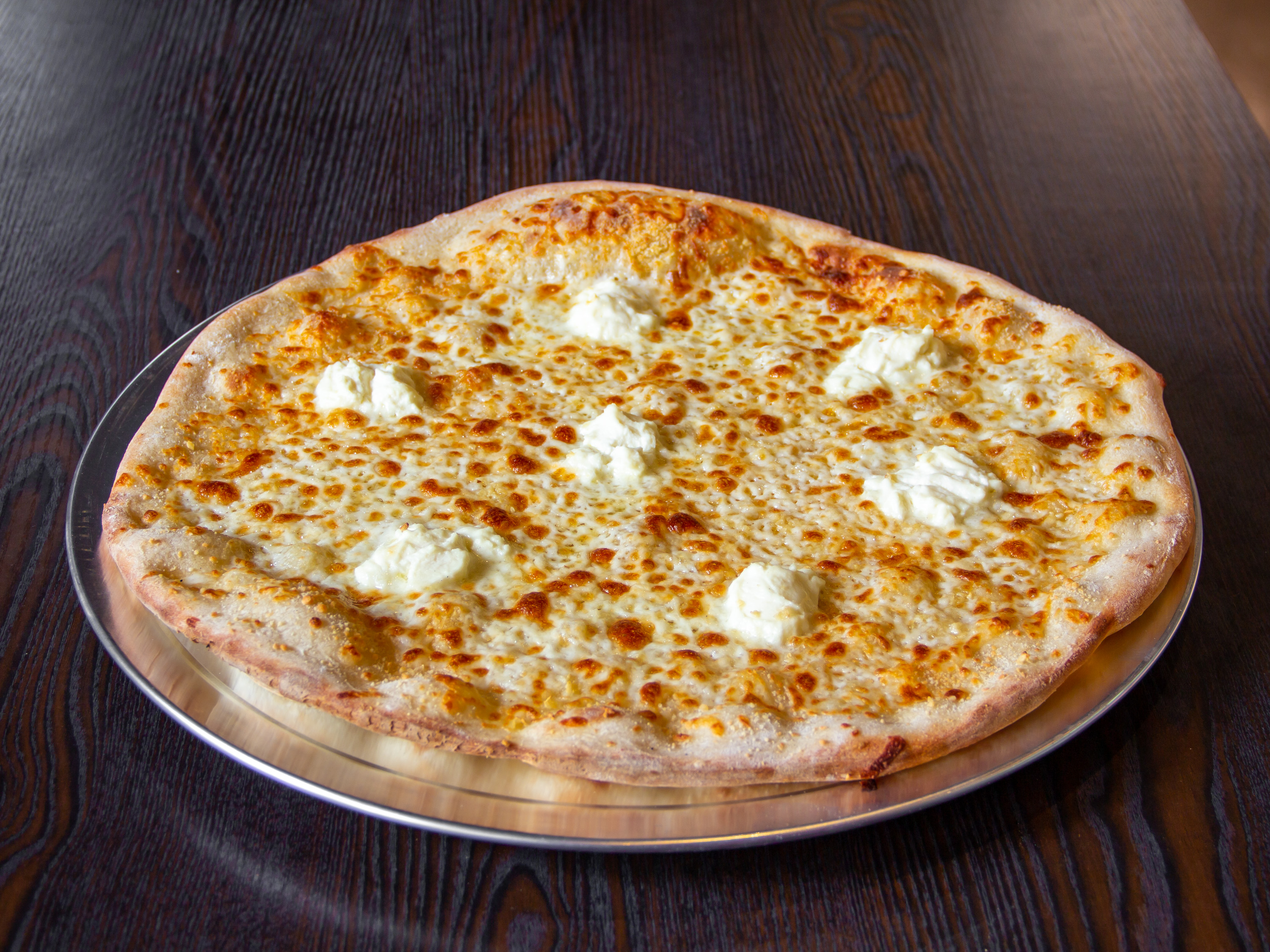Order White Pie food online from Brooklynz Pizza store, Rancho Cucamonga on bringmethat.com