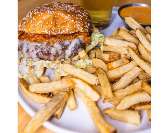Order The Gooseski Burger food online from Goose Island Brewhouse store, Chicago on bringmethat.com