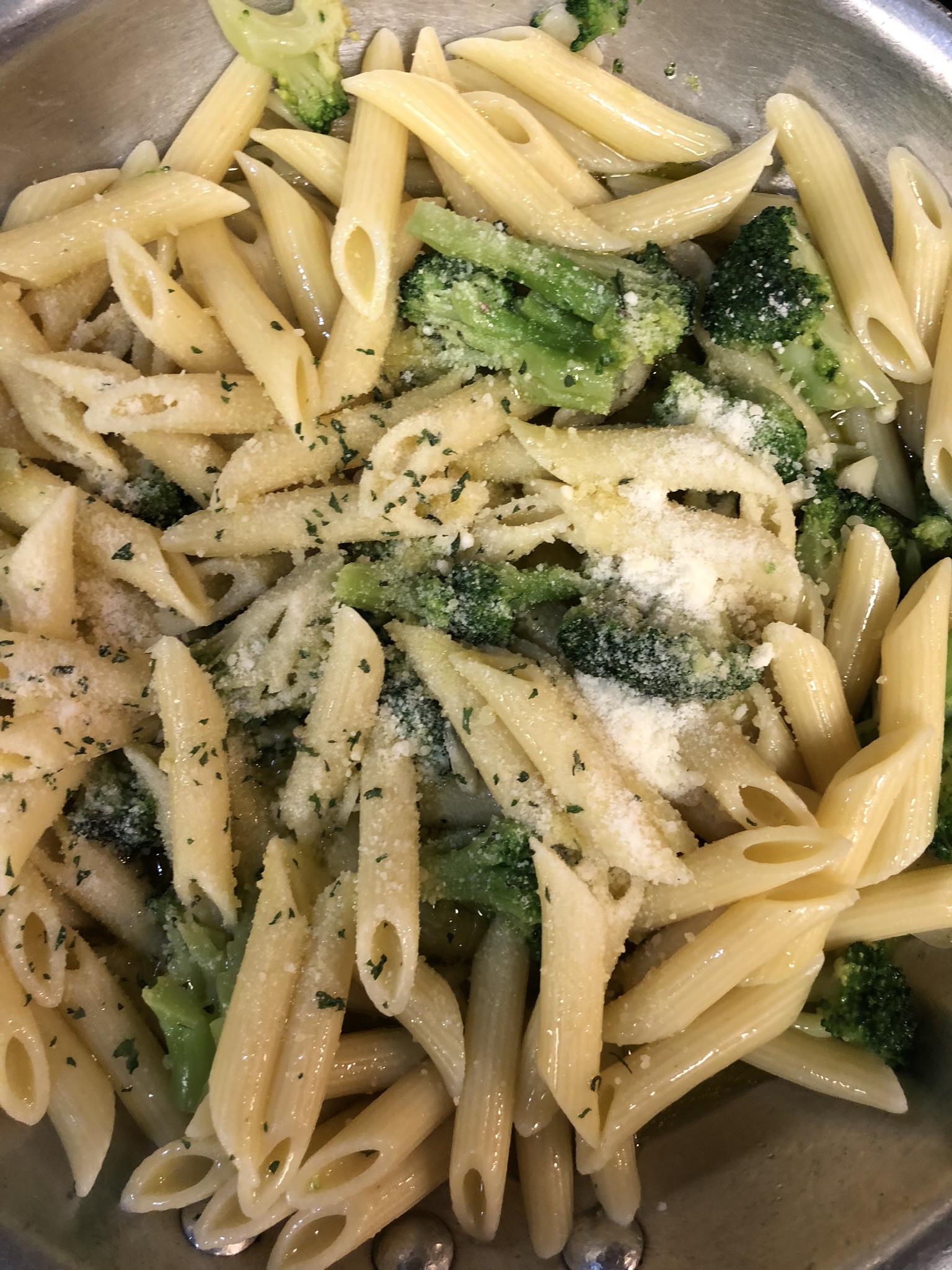 Order Penne Rigate with Sauteed Broccoli, Garlic and Olive Oil food online from Wolf Street Pizza store, Philadelphia on bringmethat.com