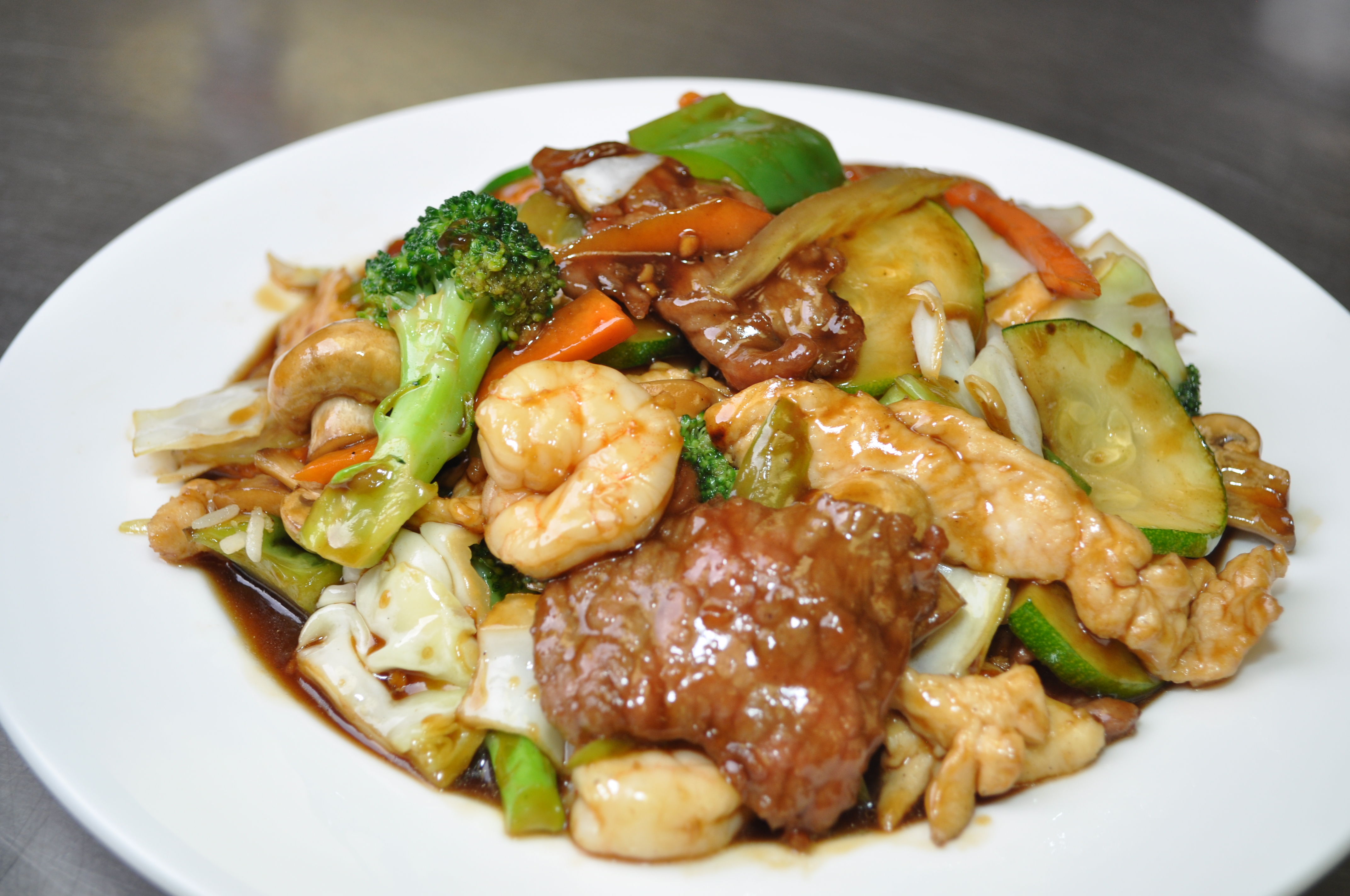 Order Happy Family food online from King's Asian Chef store, Springfield on bringmethat.com