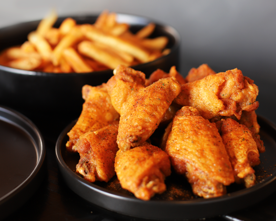 Order 5 Wing Meal food online from Detroit Wing Company store, Northville on bringmethat.com