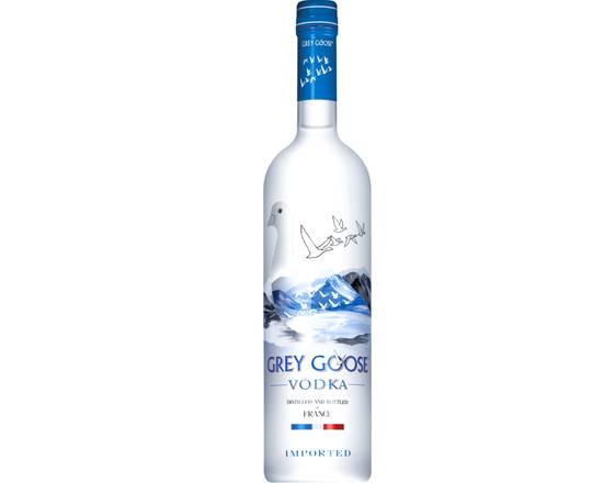 Order Grey Goose Vodka, 750mL liquor (40% ABV) food online from Ranch Market Too store, Yountville on bringmethat.com