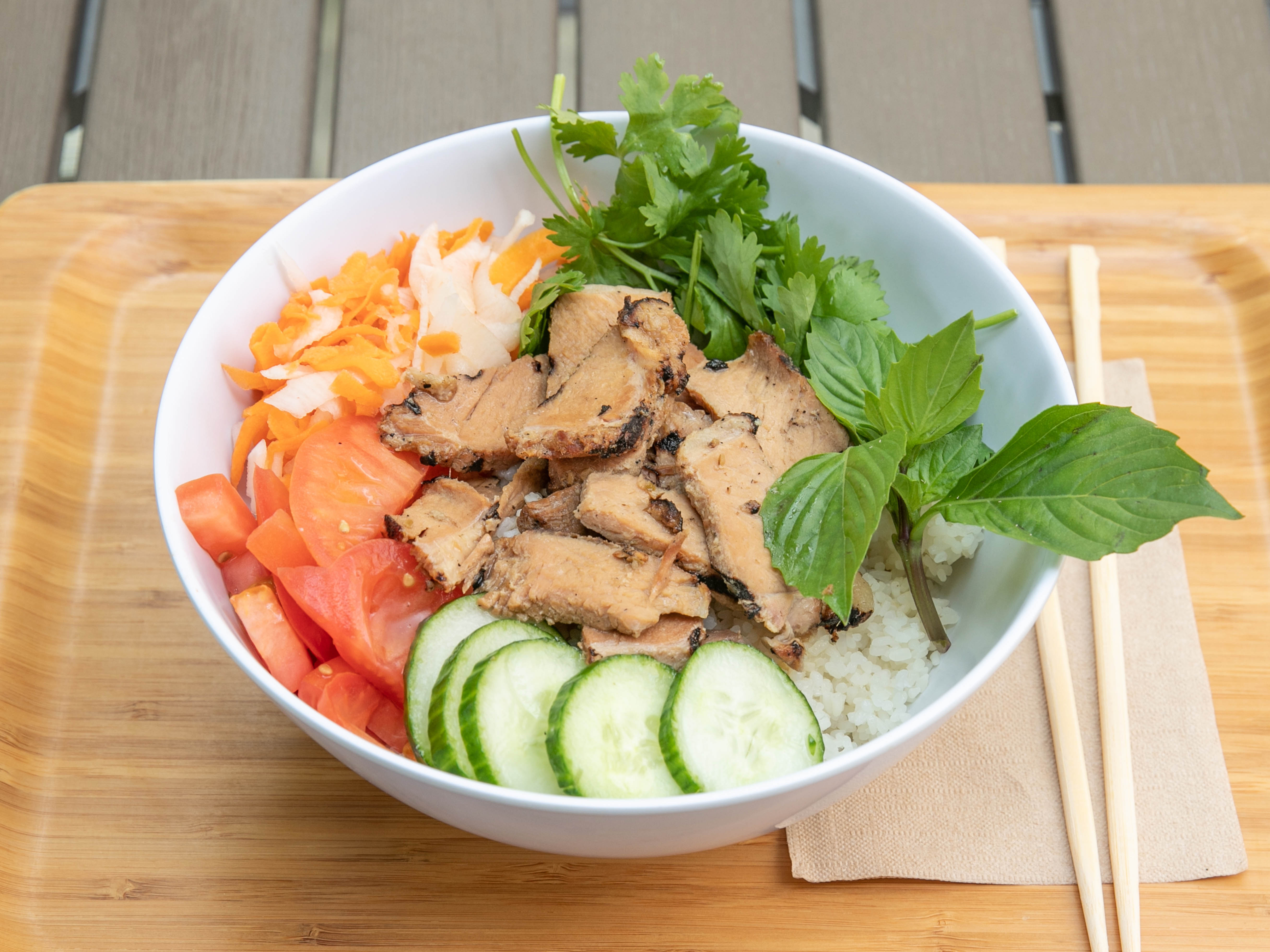 Order Com Bowl food online from 6-1-Pho store, Columbus on bringmethat.com
