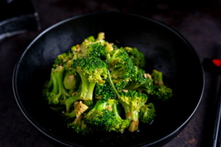 Order Garlic Broccoli food online from Kinha Sushi store, Garden City on bringmethat.com