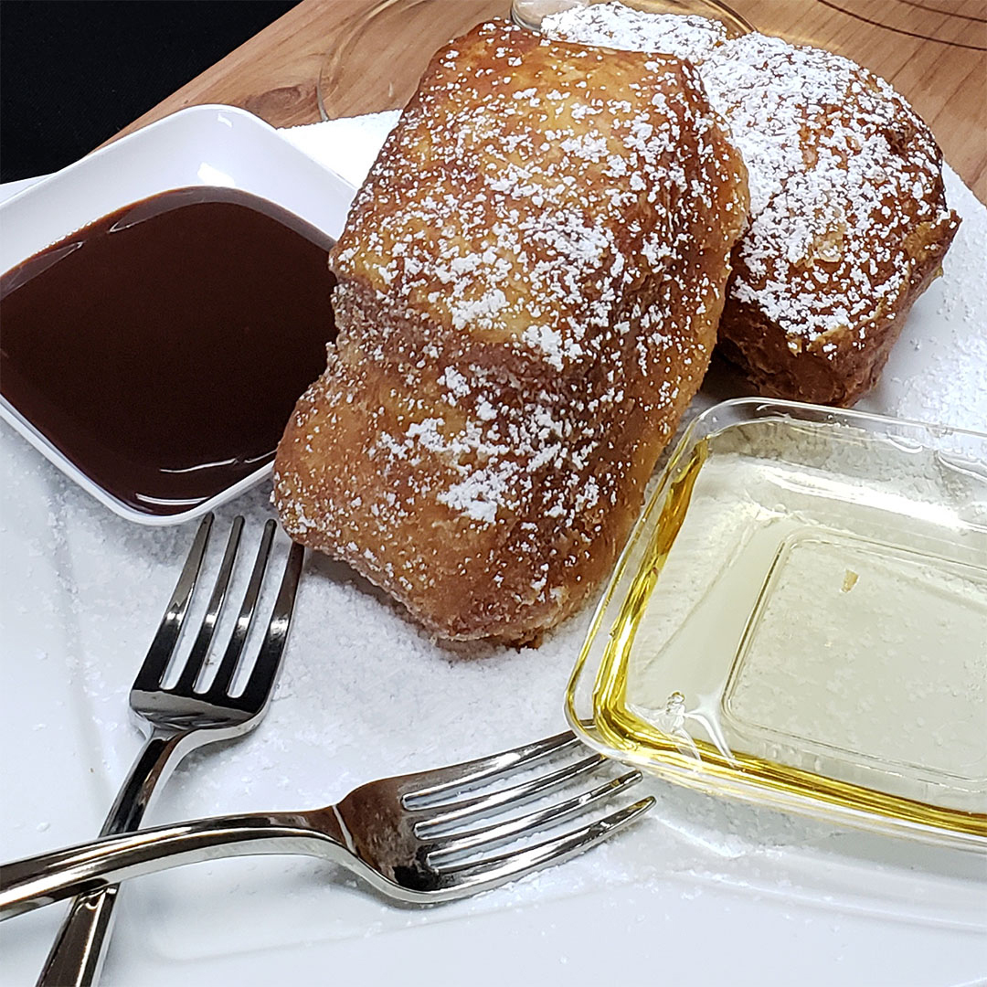 Order Beignets food online from Mad Madelines Grill store, Temecula on bringmethat.com