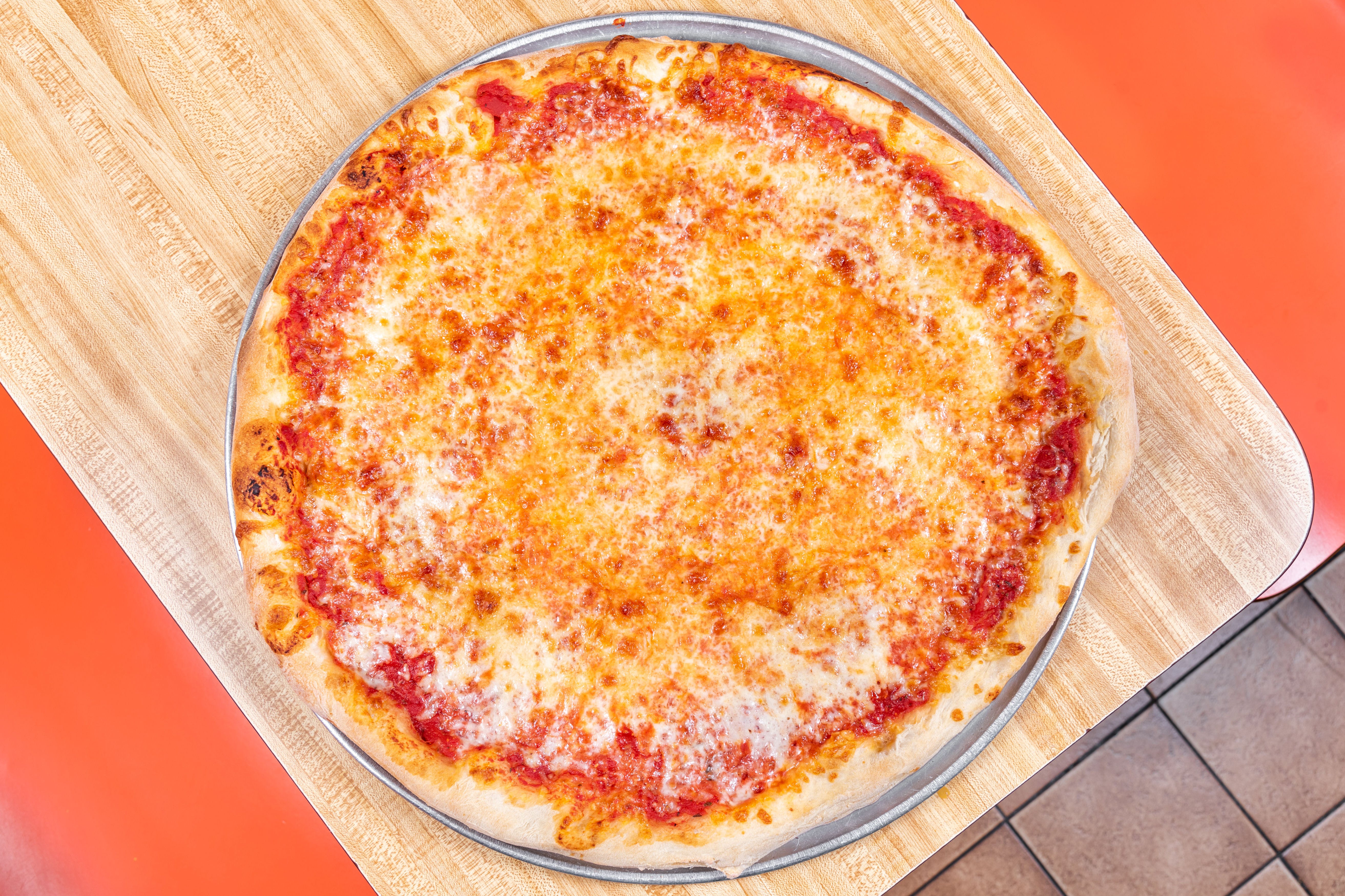 Order Regular Cheese Pizza - Small 12'' food online from Steinway pizza store, Astoria on bringmethat.com